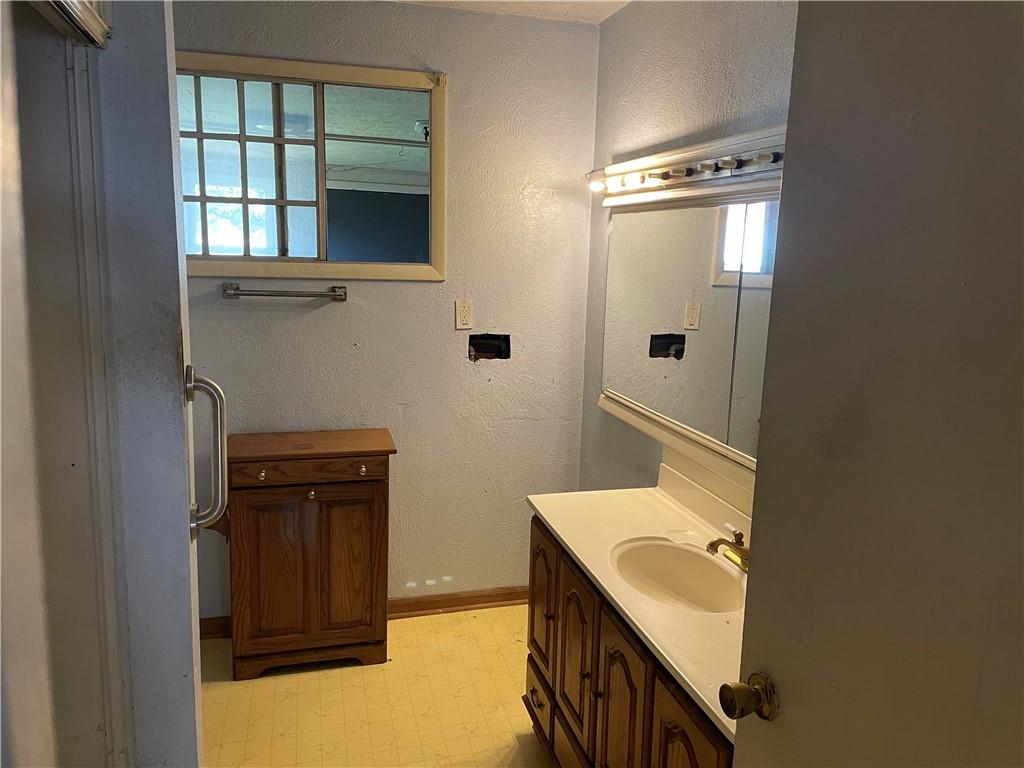 217 Main Street Linwood, KS 66052 - Photo 19 of 27