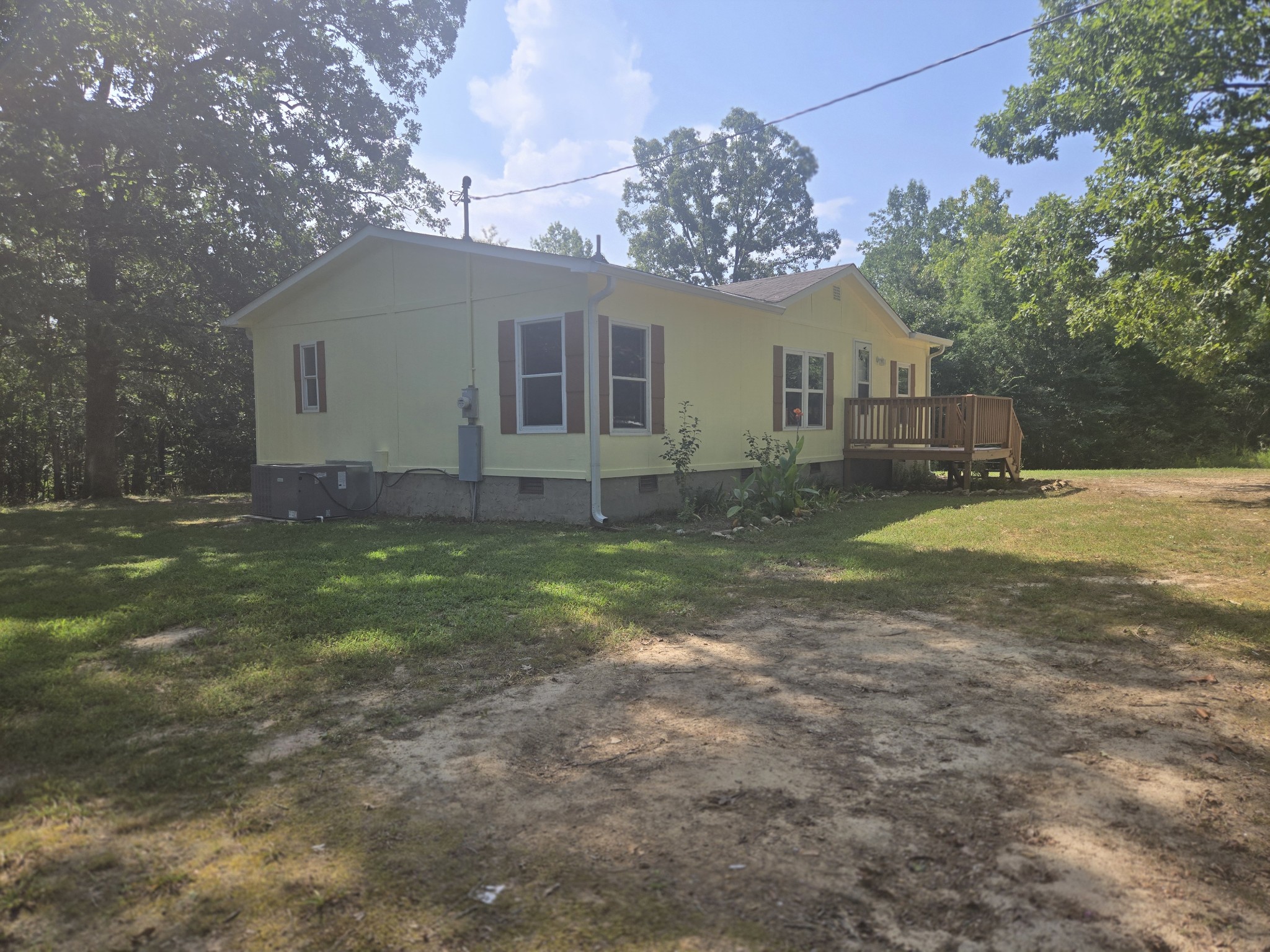 2138 Deep Cut Road Erin, TN 37061 - Photo 5 of 23 Gallery Image 5