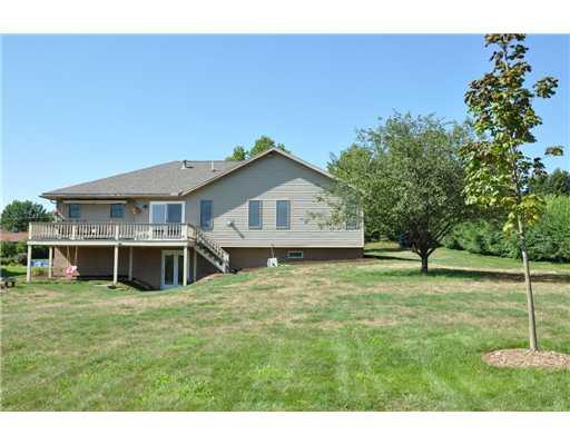 226 Holyoke Road Butler, PA 16001 - Photo 17 of 17 Exterior Back.