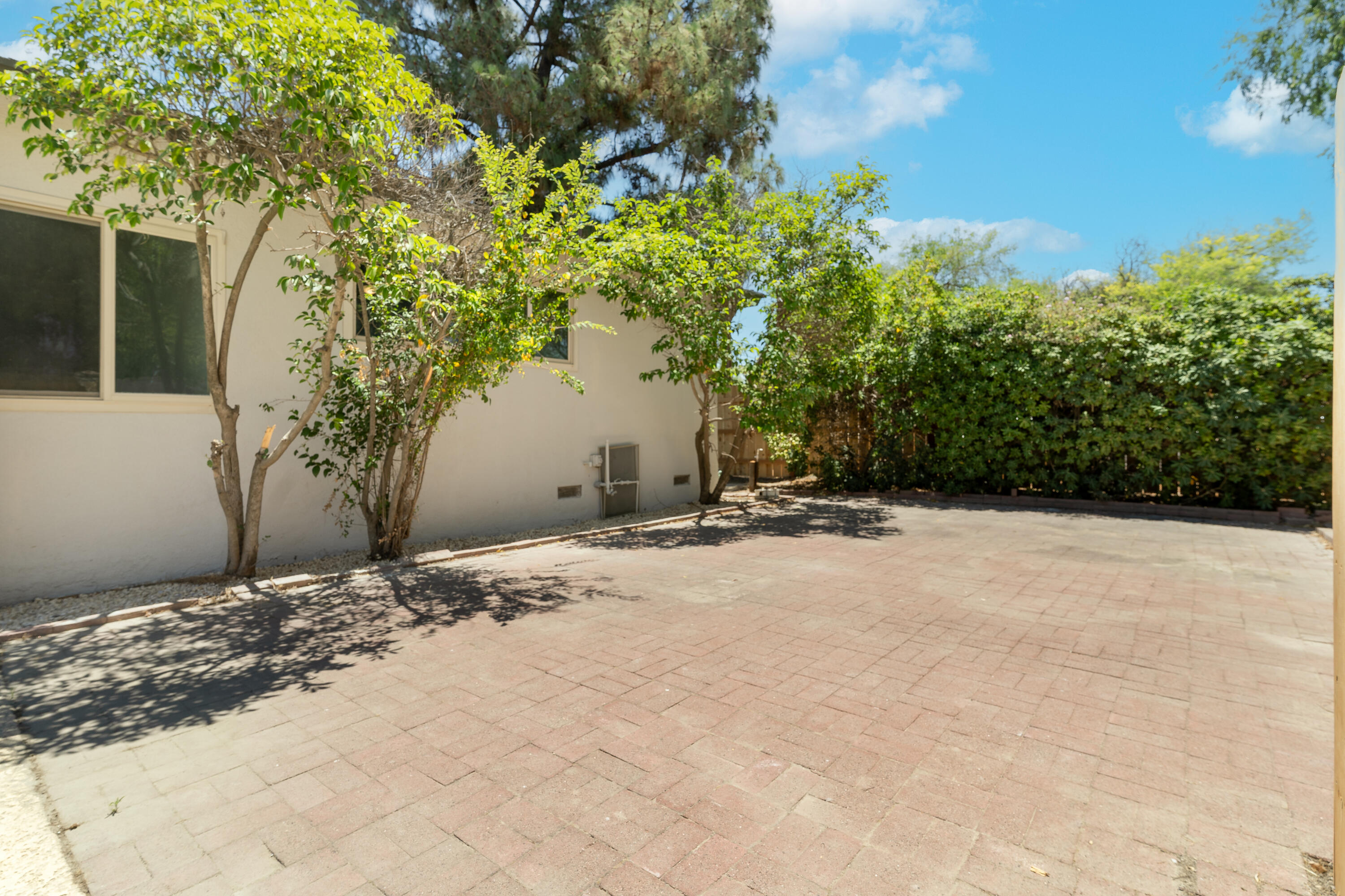 129 Vine Street Lemoore, CA 93245 - Photo 29 of 35