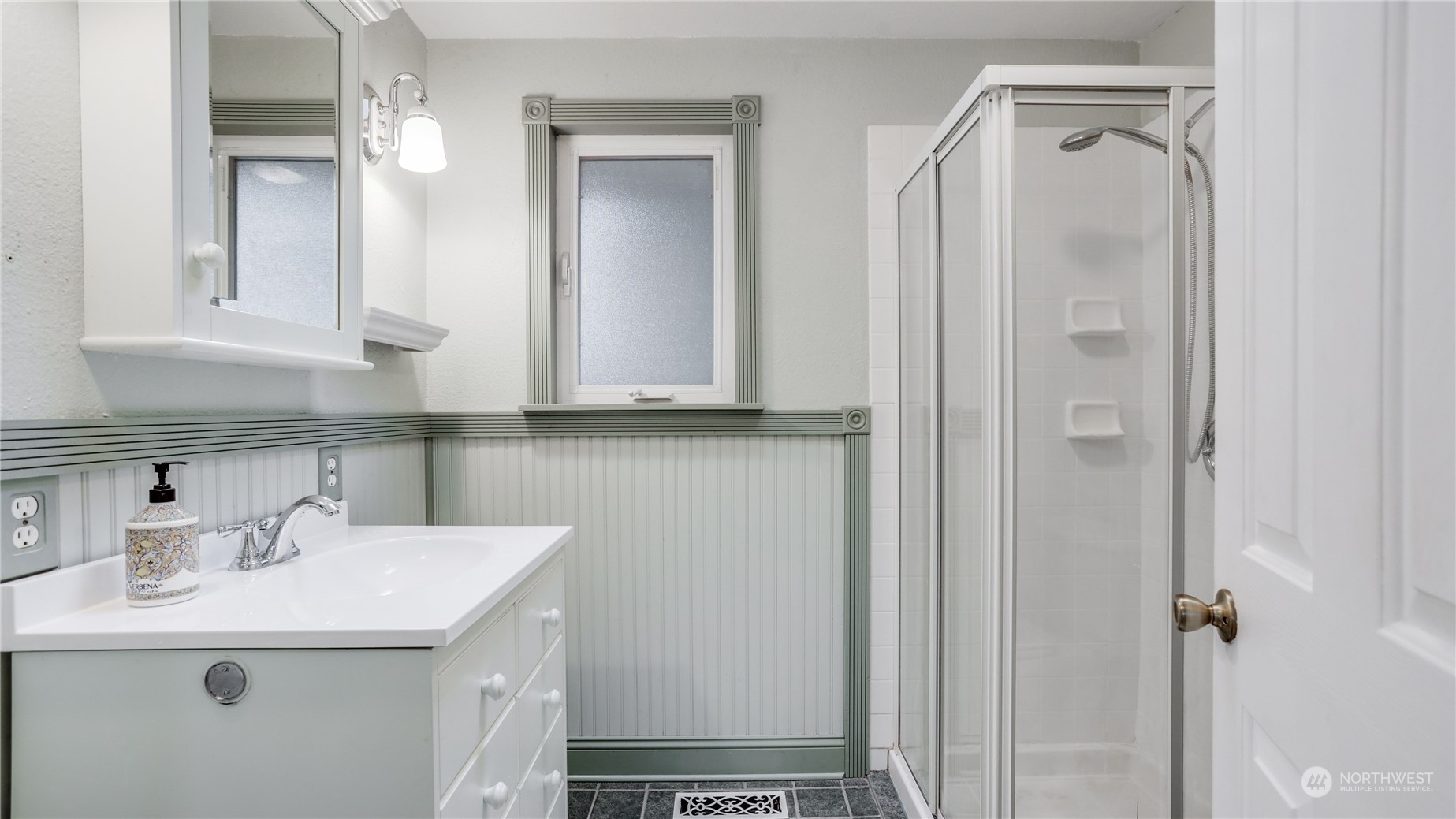12940 Southeast 185th Street Renton, WA 98058 - Photo 16 of 30 Gallery Image 16