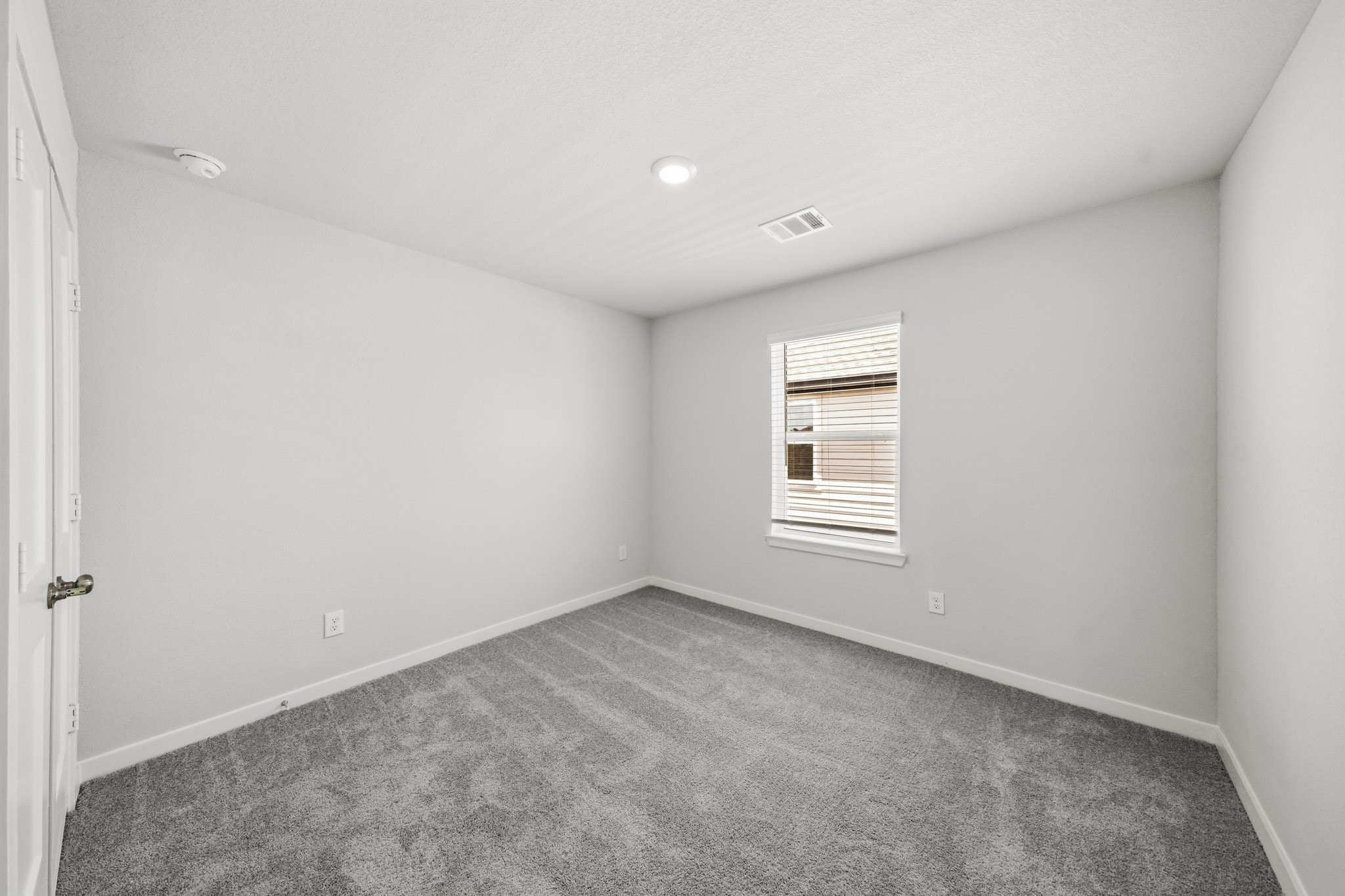 302 Amy Street Angleton, TX 77515 - Photo 17 of 28 Gallery Image 17