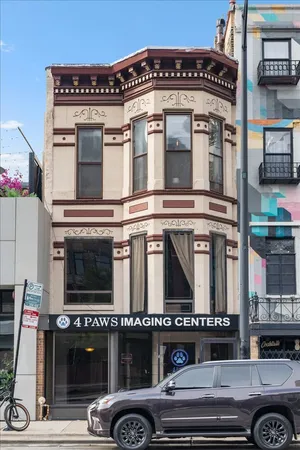 $3,600 | 116 West Grand Avenue, Unit 3, Chicago, IL 60654