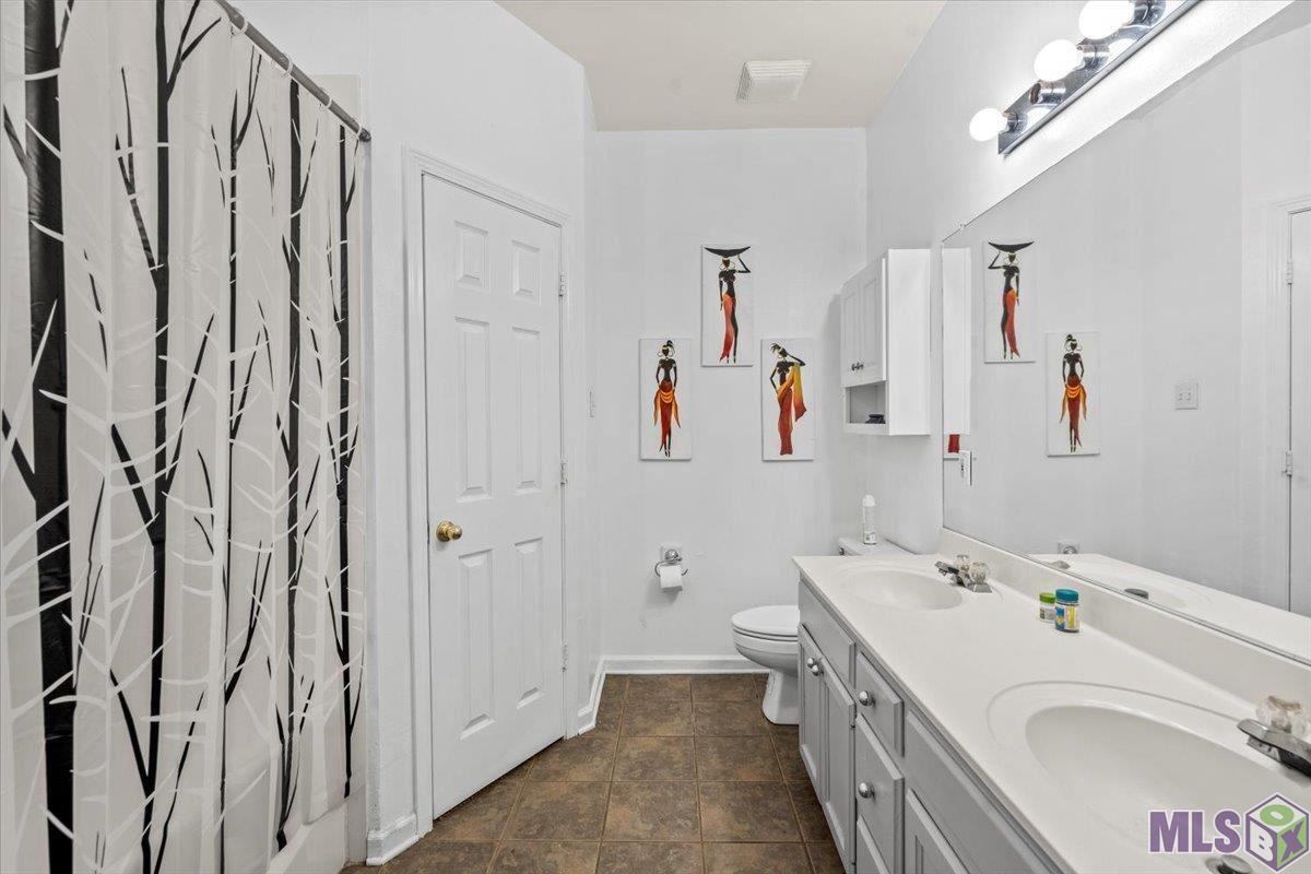 9824 Blakemore Avenue Baton Rouge, LA 70810 - Photo 6 of 20 Gallery Image 6