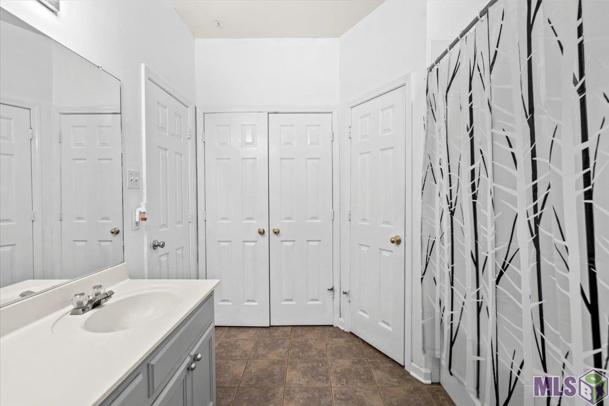 9824 Blakemore Avenue Baton Rouge, LA 70810 - Photo 7 of 20 Gallery Image 7
