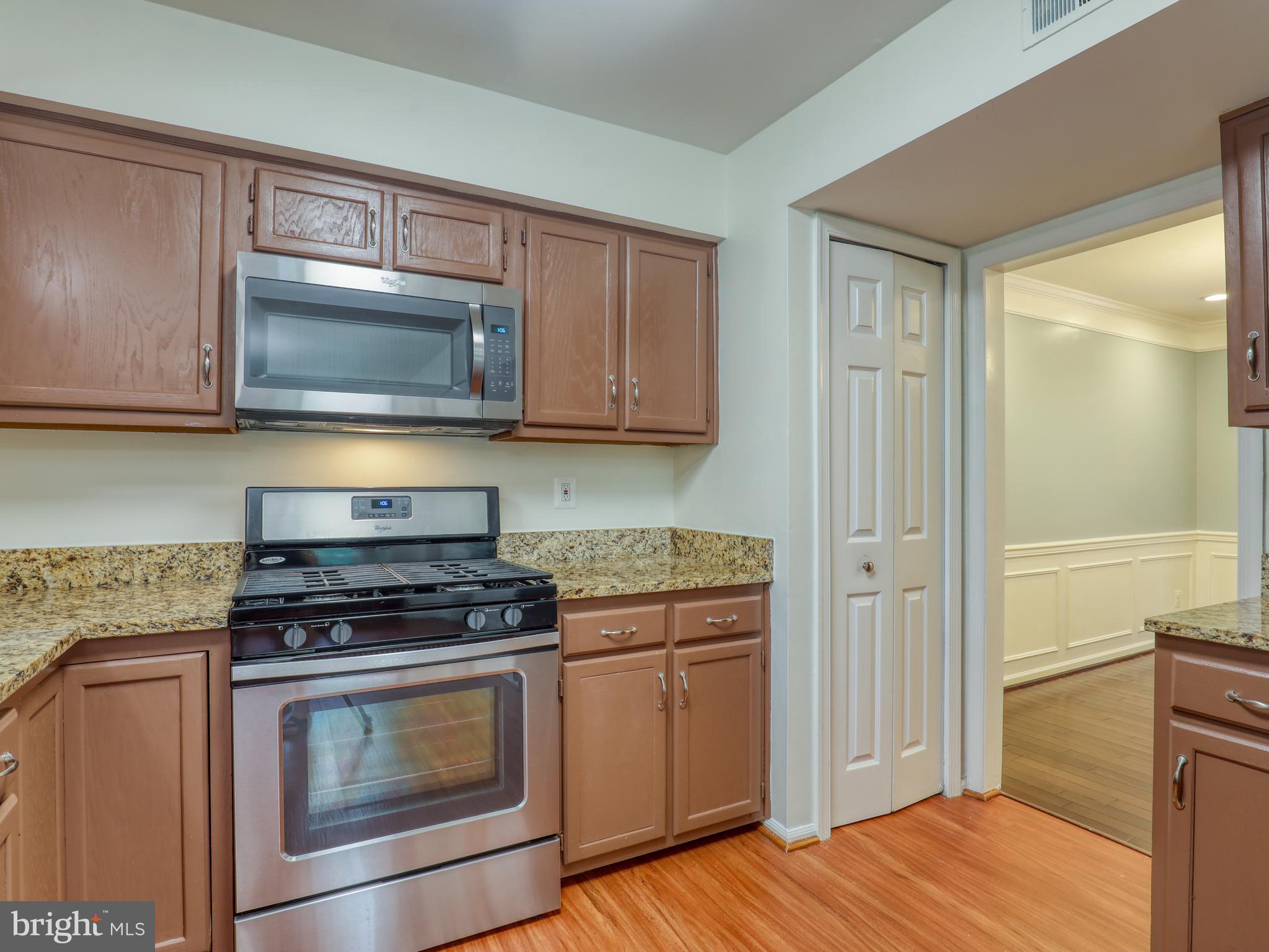 43884 Laburnum Square Ashburn, VA 20147 - Photo 12 of 23