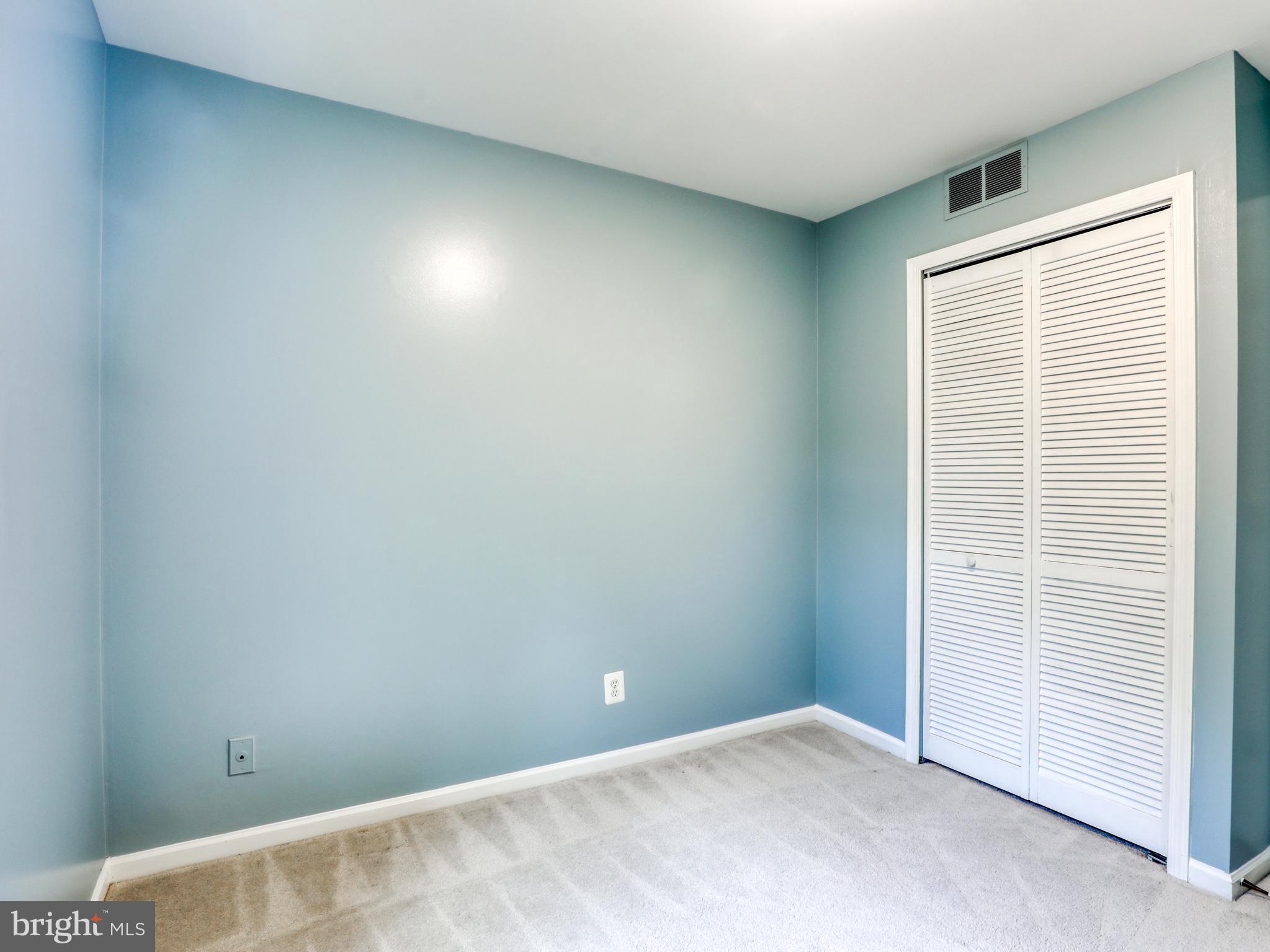43884 Laburnum Square Ashburn, VA 20147 - Photo 20 of 23 Bedroom 3