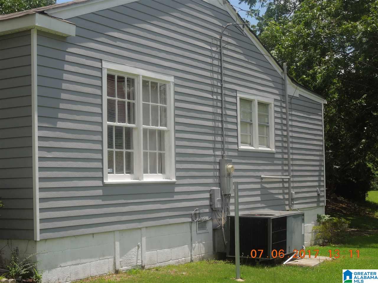 717 9th Street Pleasant Grove, AL 35127 - Photo 7 of 31