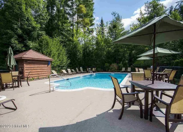 $54,999 | 53 Mountain Path, Johnsburg, NY 12853