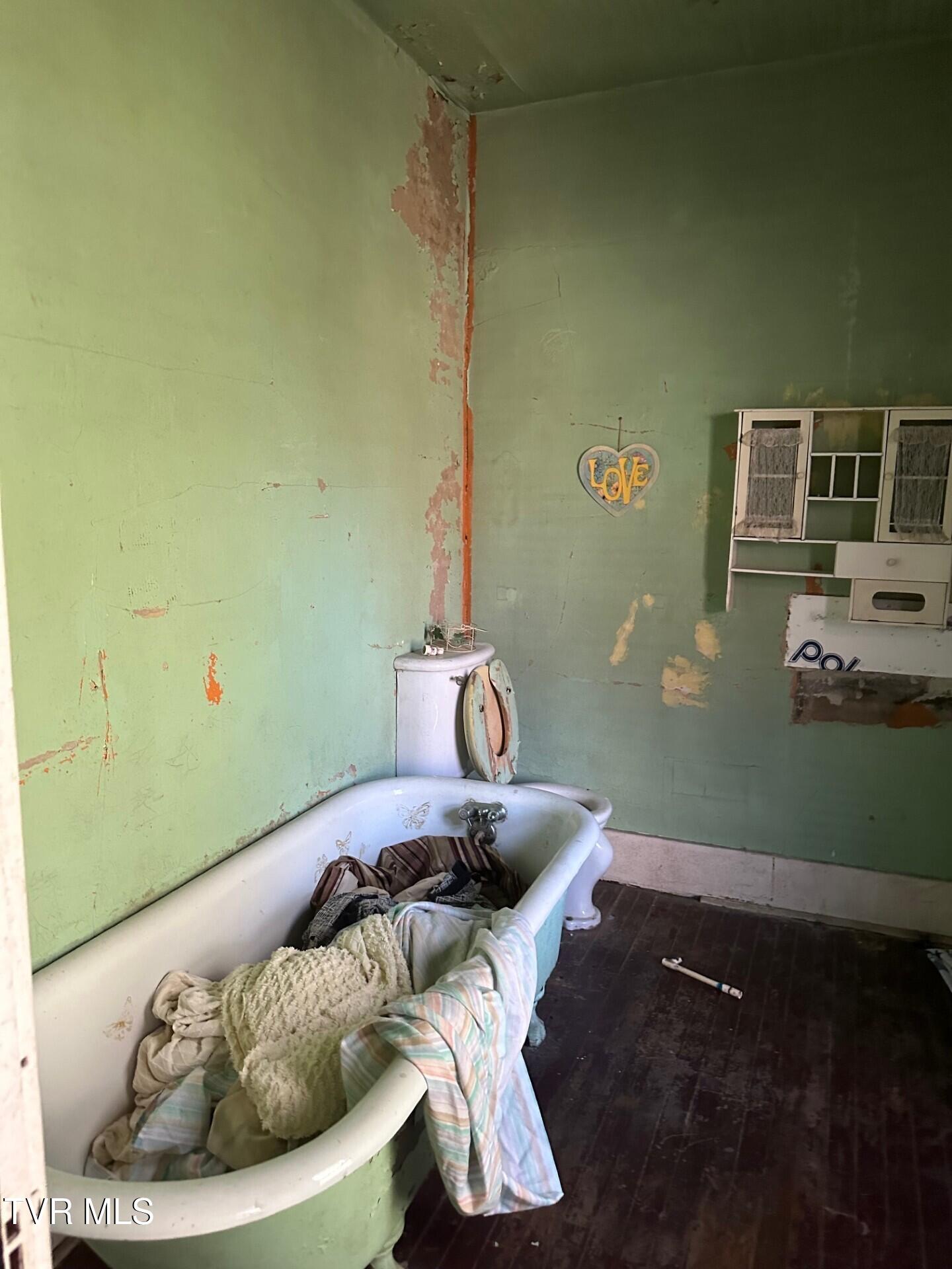 1472 Roda Road Appalachia, VA 24216 - Photo 17 of 23 13