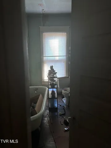 $52,000 | 1472 Roda Road, Appalachia, VA 24216