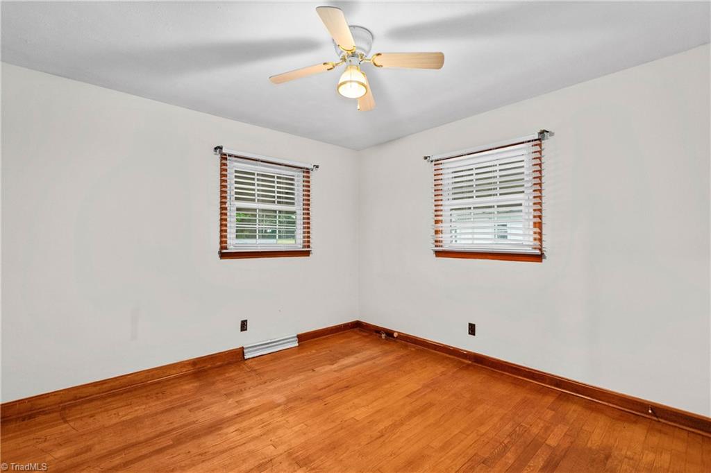 4106 Whitfield Road Winston-Salem, NC 27105 - Photo 18 of 25 Primary Bedroom