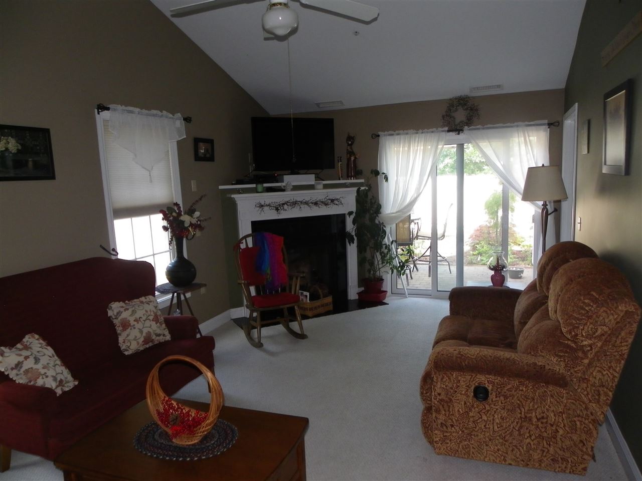 47 Bog Road, Unit F1 Concord, NH 03303 - Photo 12 of 32 Gallery Image 12