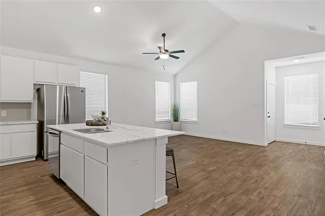 $1,500 | 1301 South Belle Avenue, Denison, TX 75021