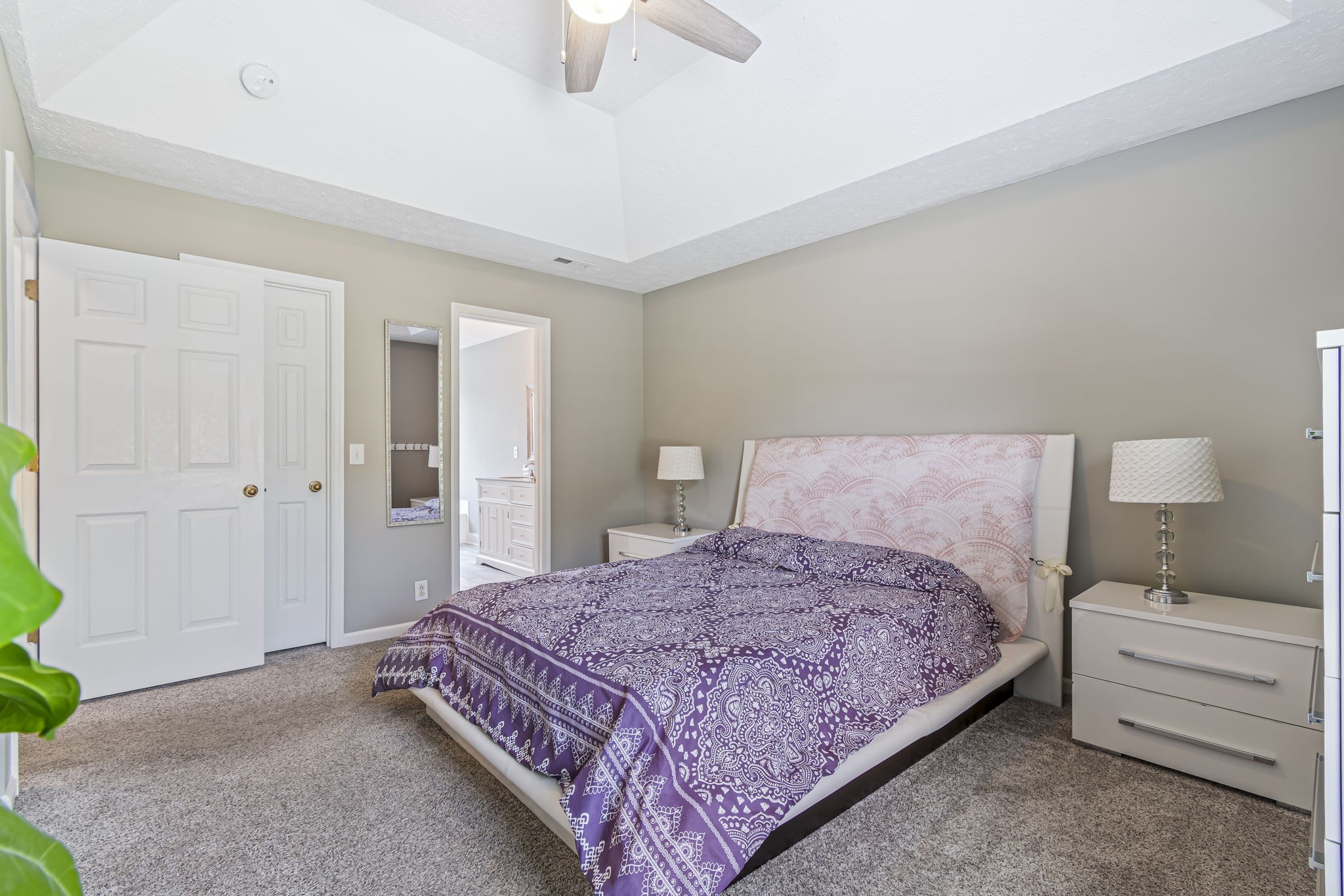 3137 Southall Road Franklin, TN 37064 - Photo 27 of 51 a bedroom with a bed and a night stand