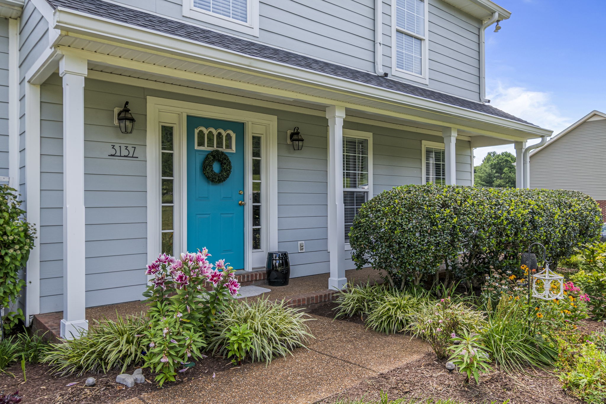 3137 Southall Road Franklin, TN 37064 - Photo 5 of 51 front view of a house
