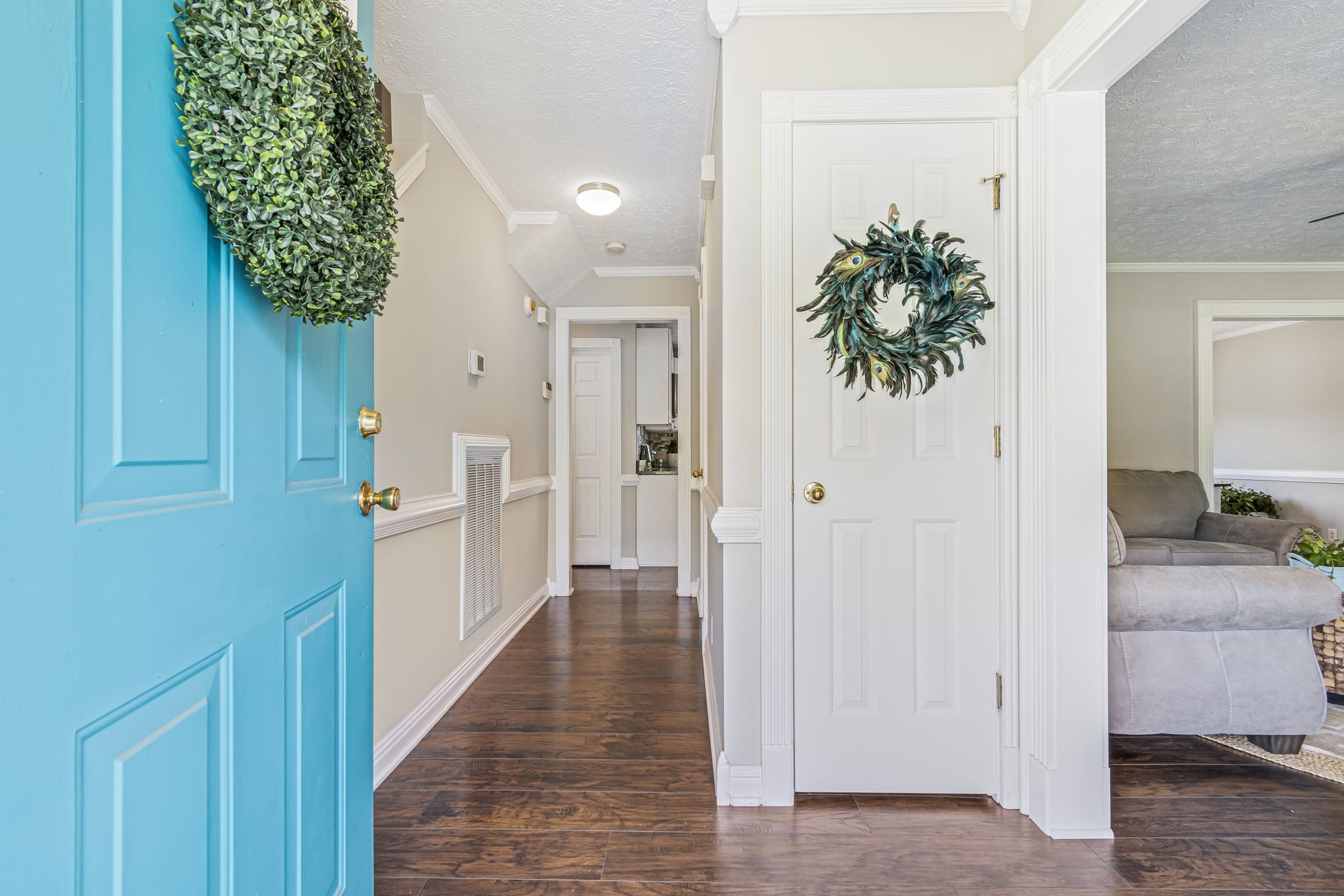 3137 Southall Road Franklin, TN 37064 - Photo 6 of 51 a view of a hallway with entryway