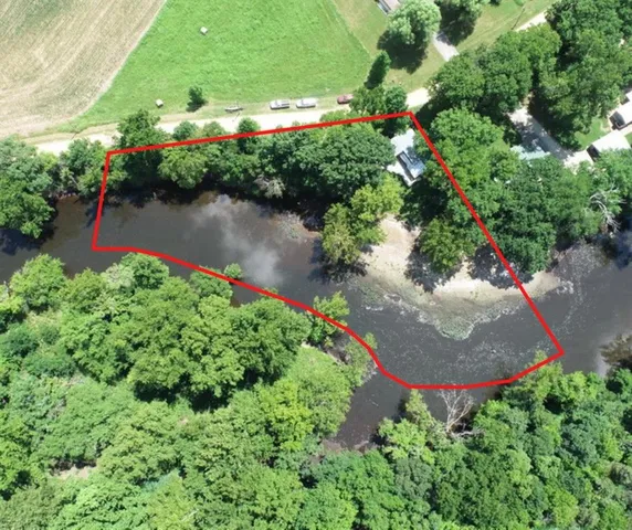 $245,000 | 19332 River Lane, Wheatland, MO 65779