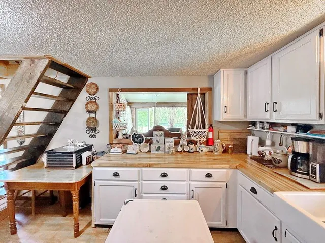 $245,000 | 19332 River Lane, Wheatland, MO 65779