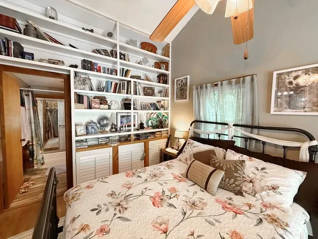 $245,000 | 19332 River Lane, Wheatland, MO 65779