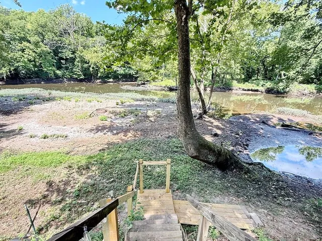 $245,000 | 19332 River Lane, Wheatland, MO 65779