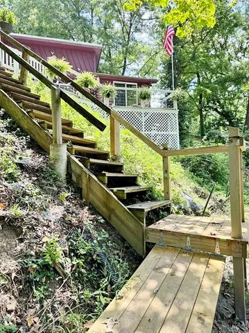 $245,000 | 19332 River Lane, Wheatland, MO 65779