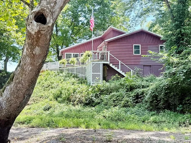 $245,000 | 19332 River Lane, Wheatland, MO 65779