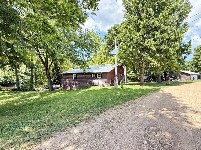 $245,000 | 19332 River Lane, Wheatland, MO 65779