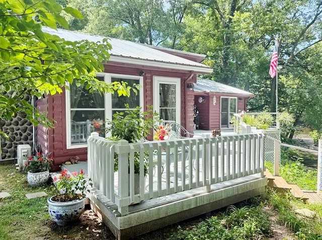 $245,000 | 19332 River Lane, Wheatland, MO 65779