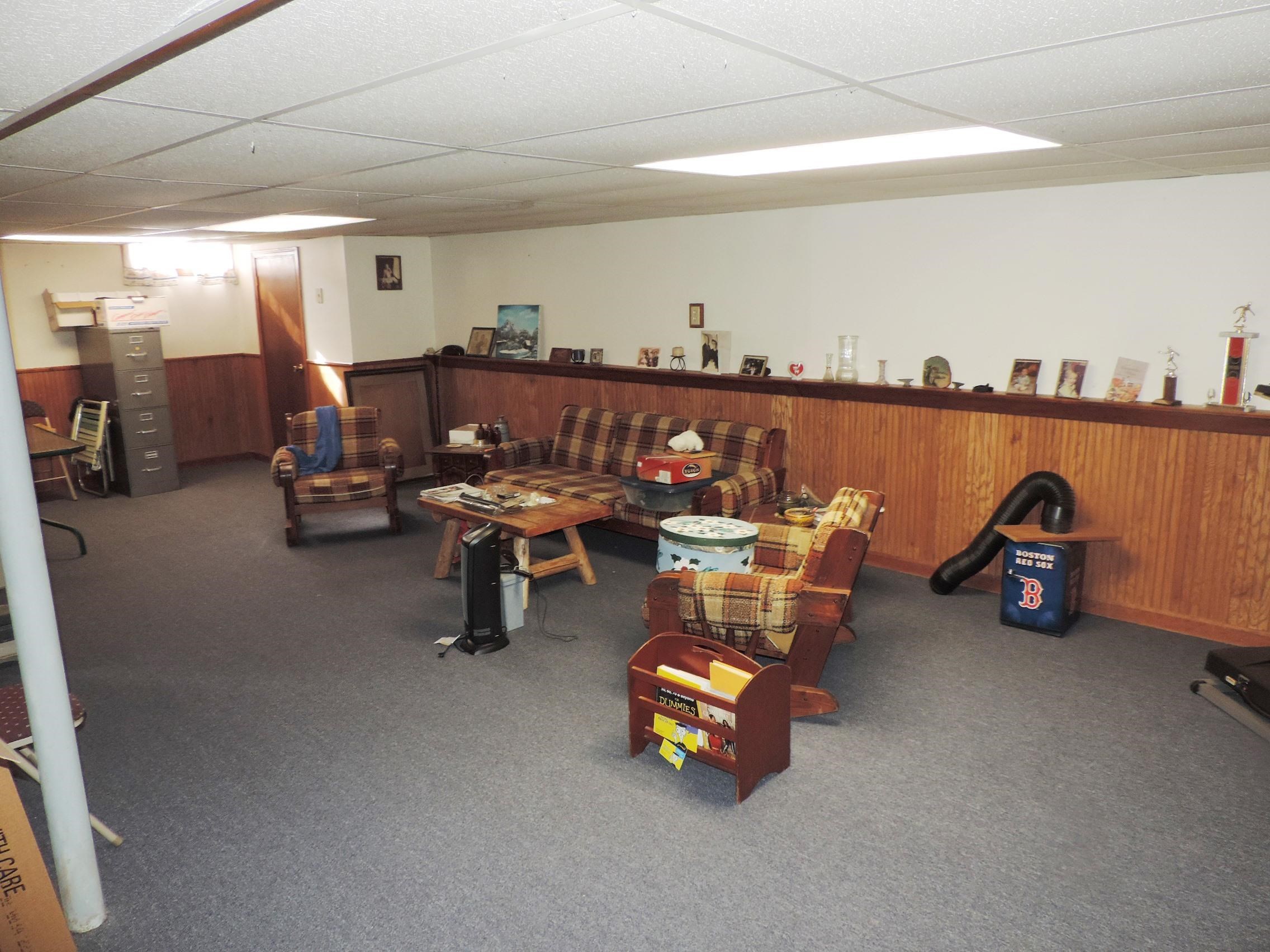 1271 Cross Road Newport Town, VT 05857 - Photo 14 of 21 Gallery Image 14