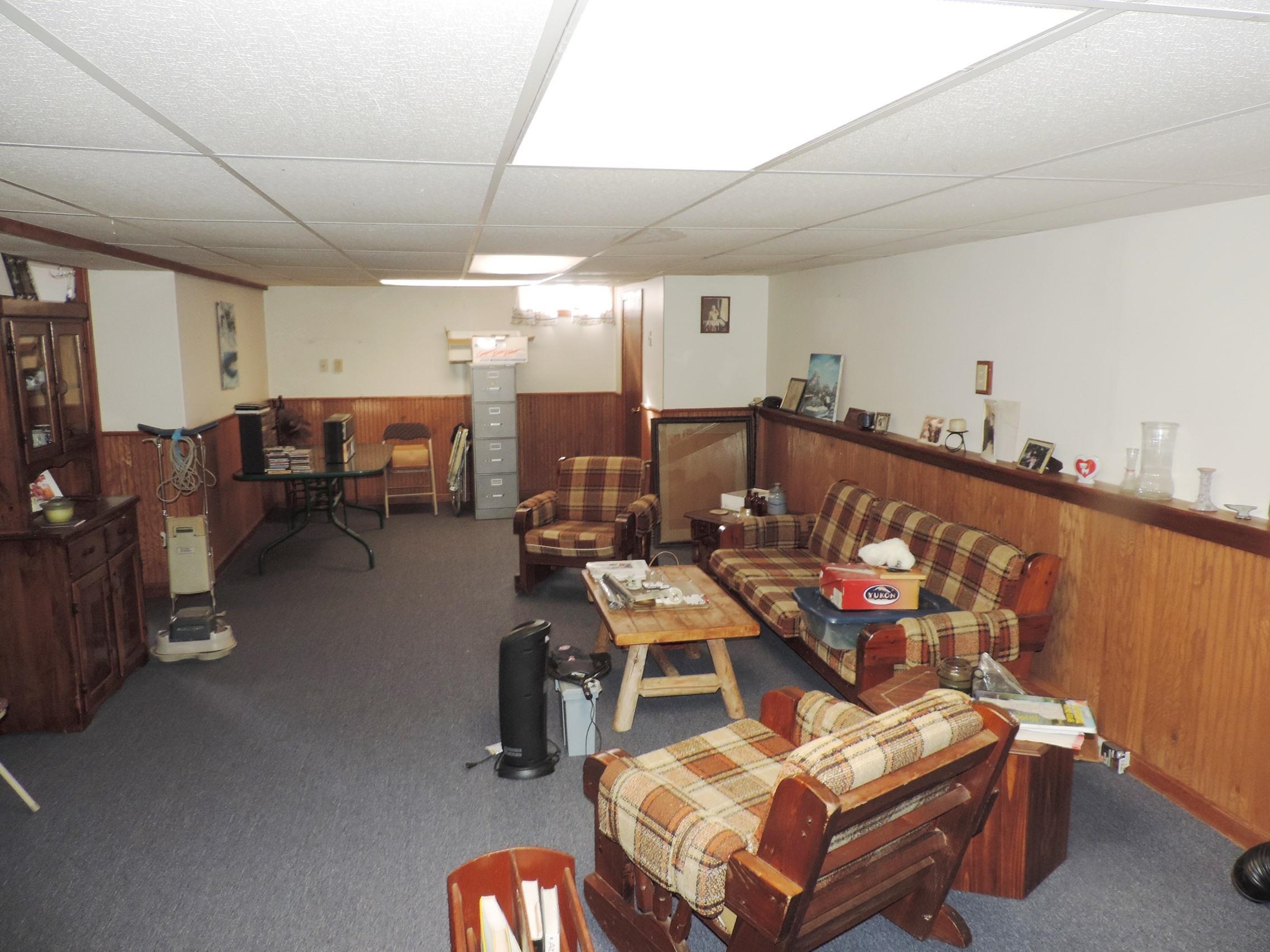 1271 Cross Road Newport Town, VT 05857 - Photo 15 of 21 Gallery Image 15