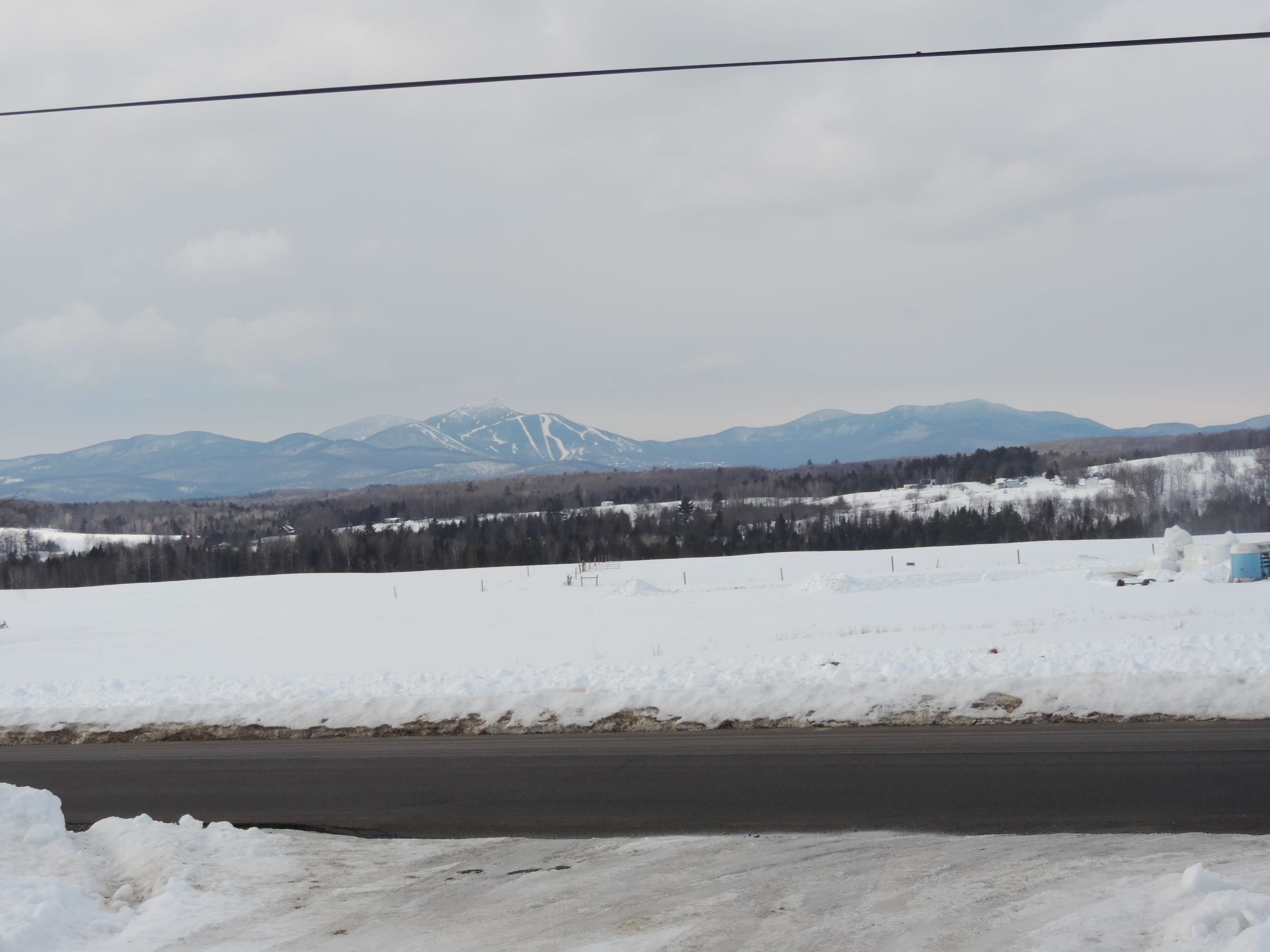 1271 Cross Road Newport Town, VT 05857 - Photo 3 of 21 Gallery Image 3