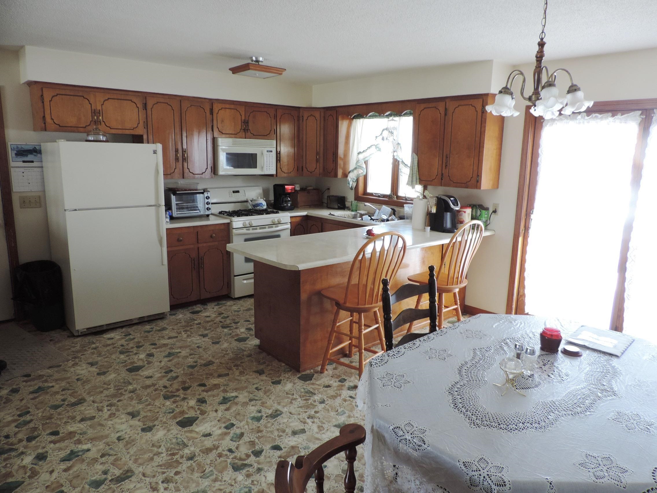 1271 Cross Road Newport Town, VT 05857 - Photo 6 of 21 Gallery Image 6