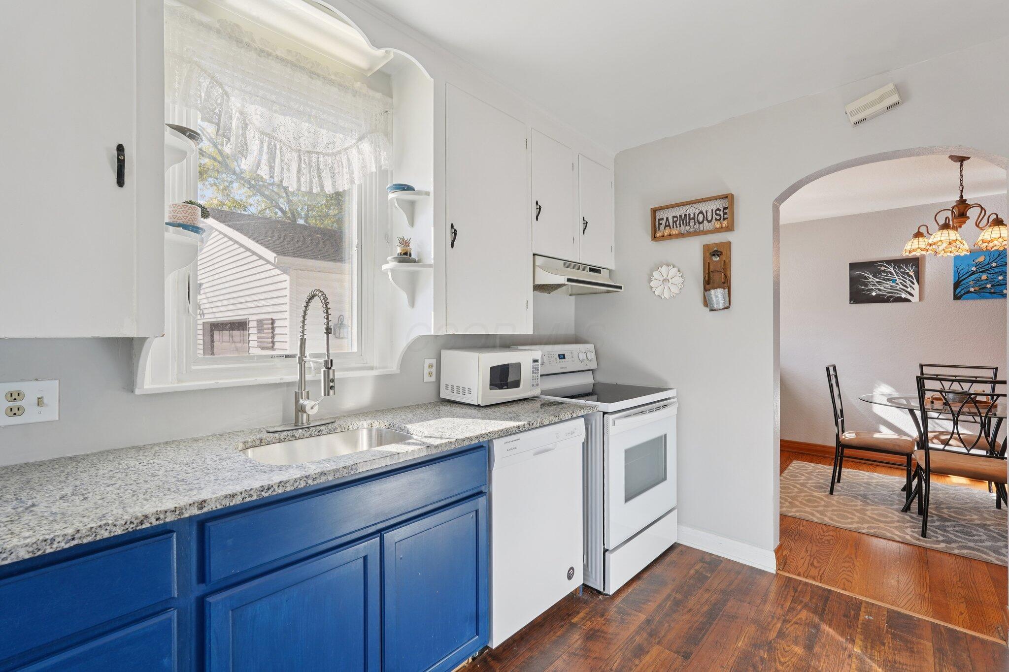 181 South Quentin Road Newark, OH 43055 - Photo 13 of 46 Kitchen