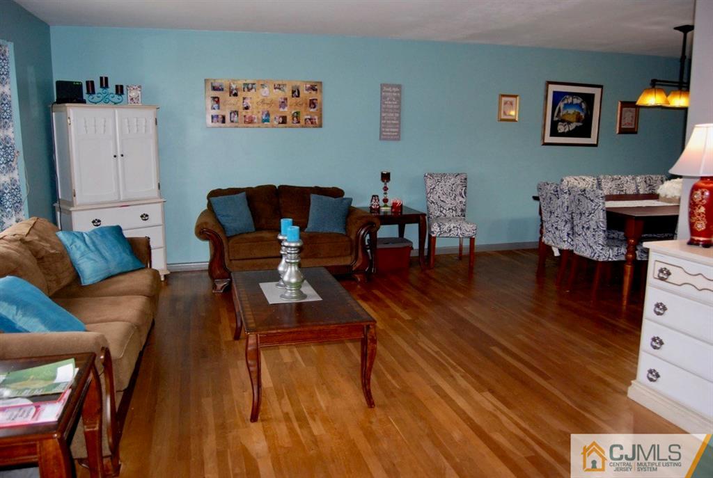 20 Ryan Road Edison, NJ 08817 - Photo 2 of 17 Gallery Image 2