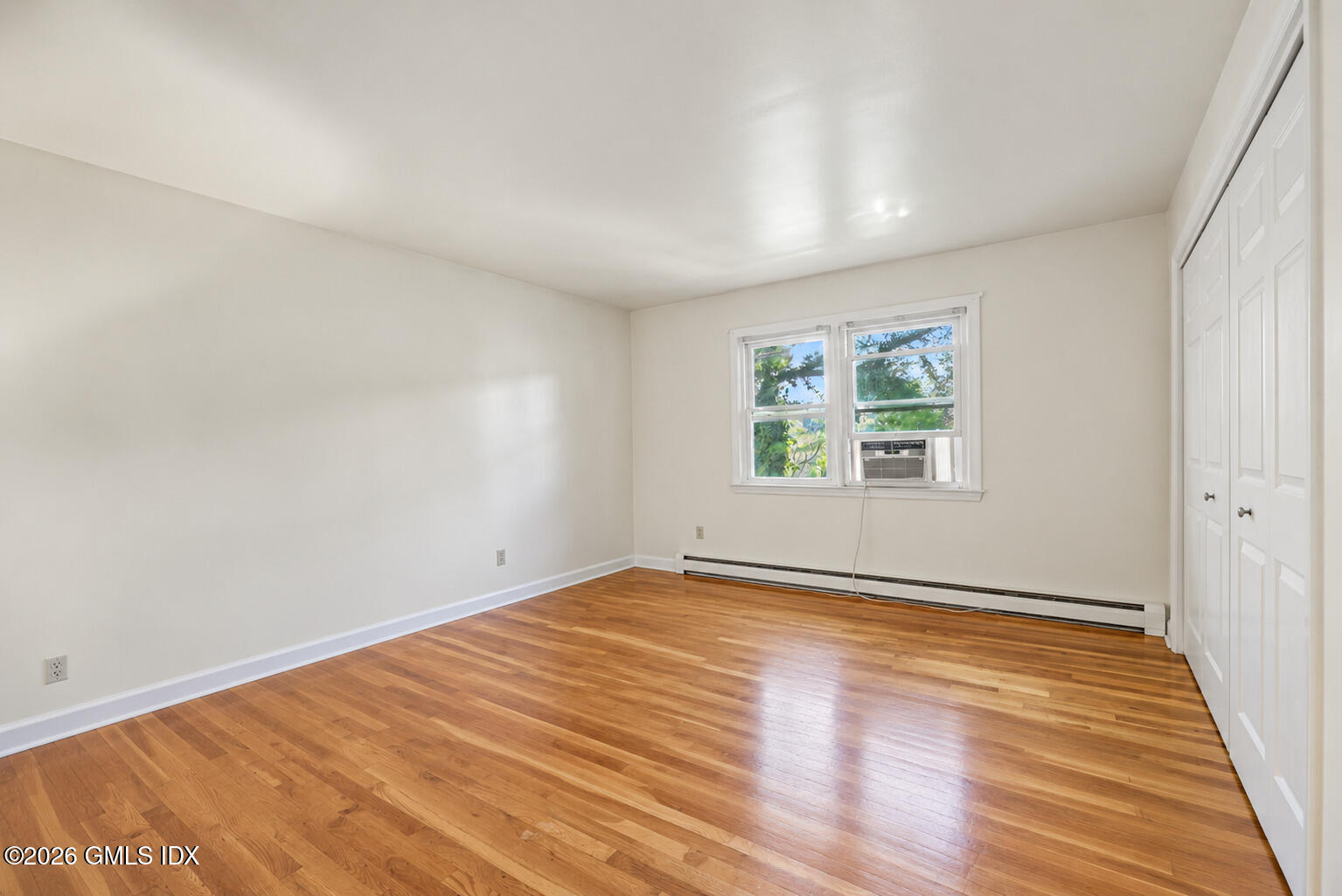 74 View Street West, Unit WEST Greenwich, CT 06830 - Photo 11 of 19 11 - 74 View St W
