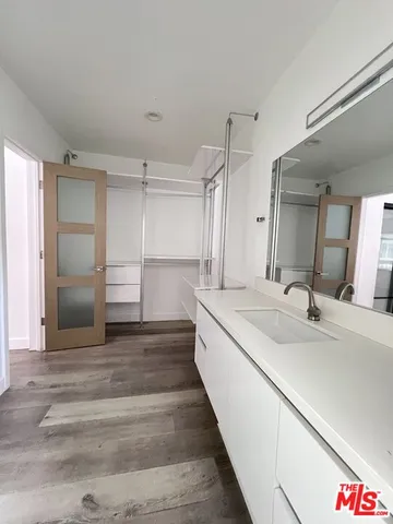 $1,650 | 1757 North Kingsley Drive, Unit 213, Los Angeles, CA 90027