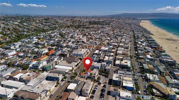 an aerial view of multiple house