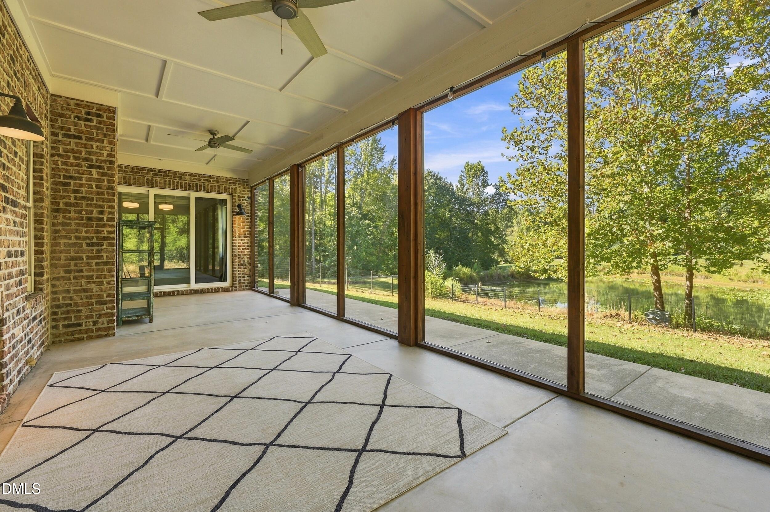 420 Perry Town Road Warrenton, NC 27589 - Photo 4 of 43 35_167