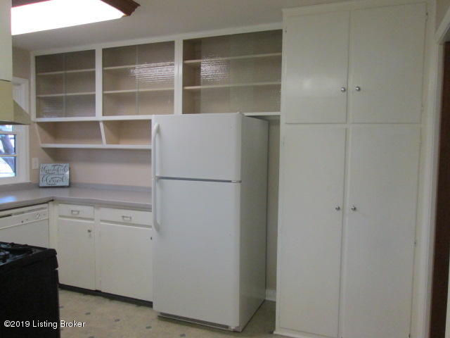 3100 Radiance Road Louisville, KY 40220 - Photo 19 of 25 IMG_3656