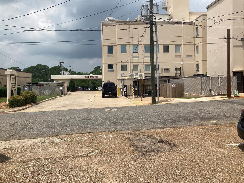 112 North Monroe Street Minden, LA 71055 - Photo 9 of 12 Minden Medical Center Directly Across the Street