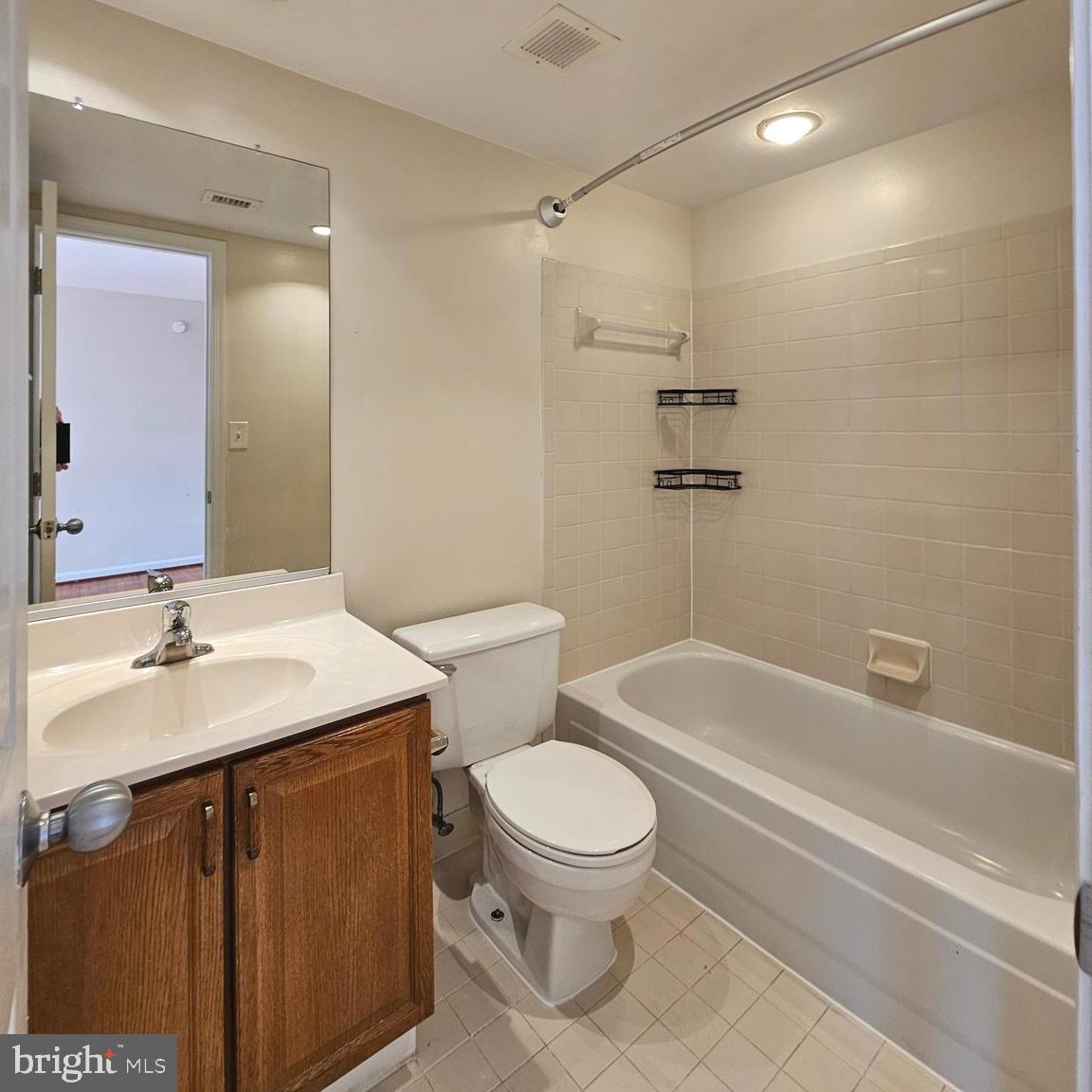 505 East Braddock Road, Unit 608 Alexandria, VA 22314 - Photo 27 of 35