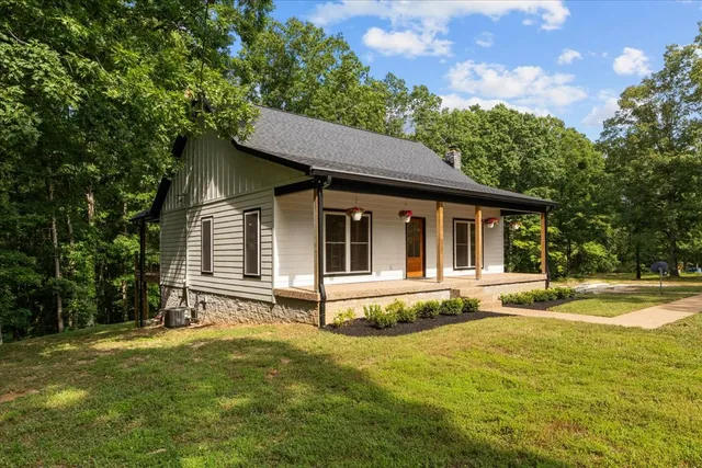 $404,900 | 6717 Pilot Lane, Lyles, TN 37098