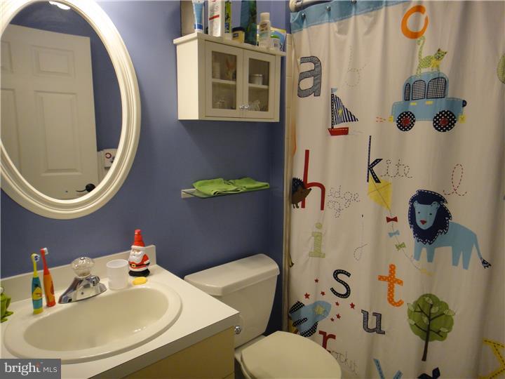 98 Windingbrook Road Bordentown, NJ 08505 - Photo 17 of 22 Gallery Image 17