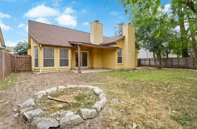 $442,900 | 8111 Elkhorn Mountain Trail, Austin, TX 78729