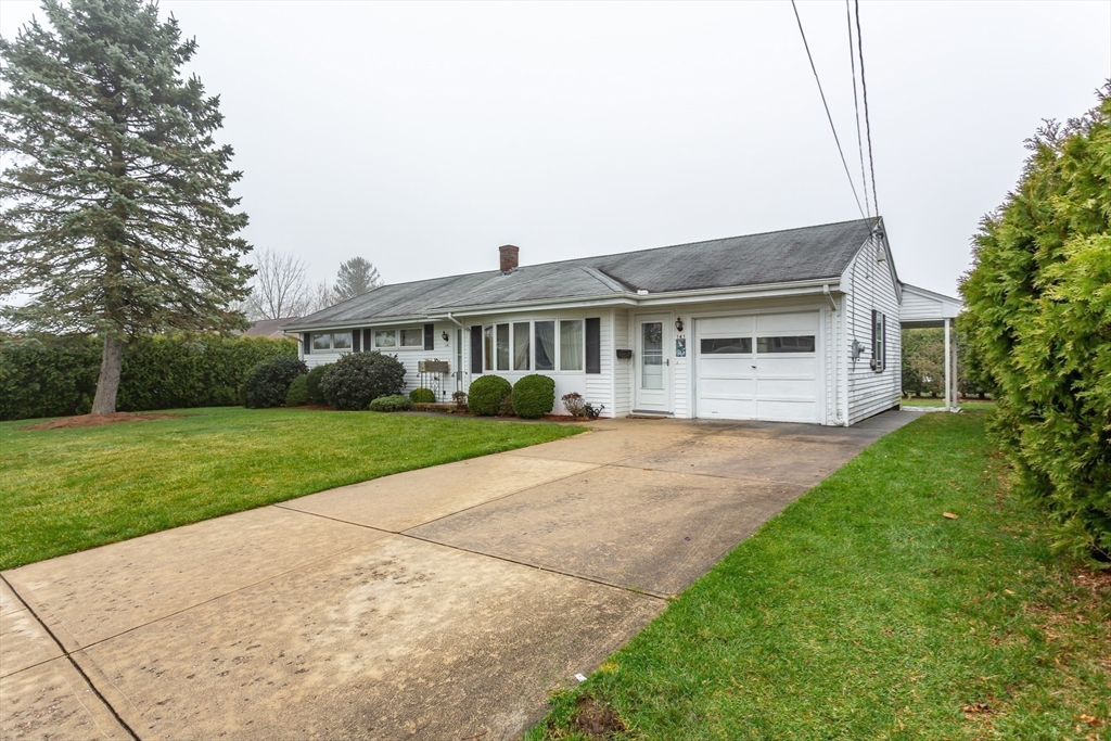 141 Kaufman Road Somerset, MA 02726 - Photo 5 of 26 a view of house with a yard