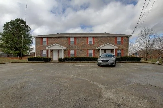 $830 | 363 Peabody Drive, Unit 3, Clarksville, TN 37042