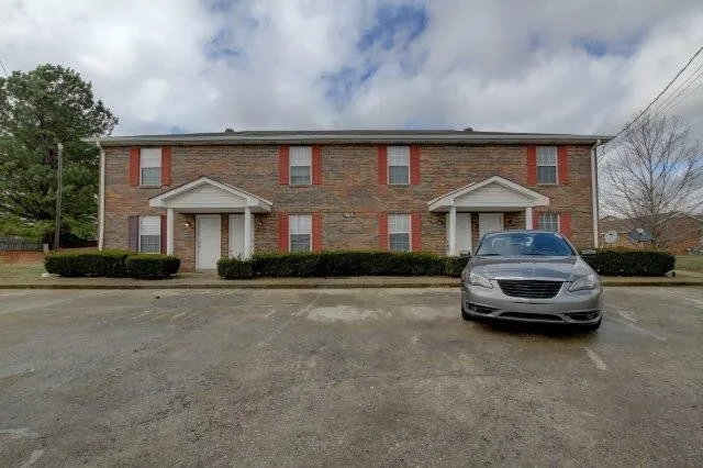 $830 | 363 Peabody Drive, Unit 3, Clarksville, TN 37042