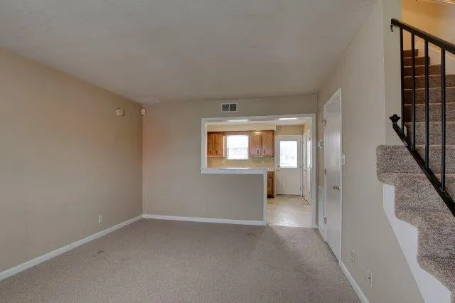 $830 | 363 Peabody Drive, Unit 3, Clarksville, TN 37042