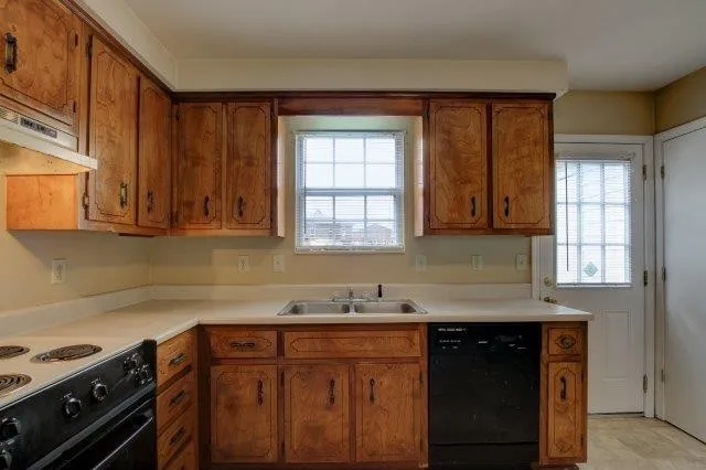 $830 | 363 Peabody Drive, Unit 3, Clarksville, TN 37042